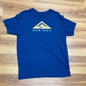 Nike Trail Men's T Shirt Dri Fit Running Hiking Short Sleeve Crew